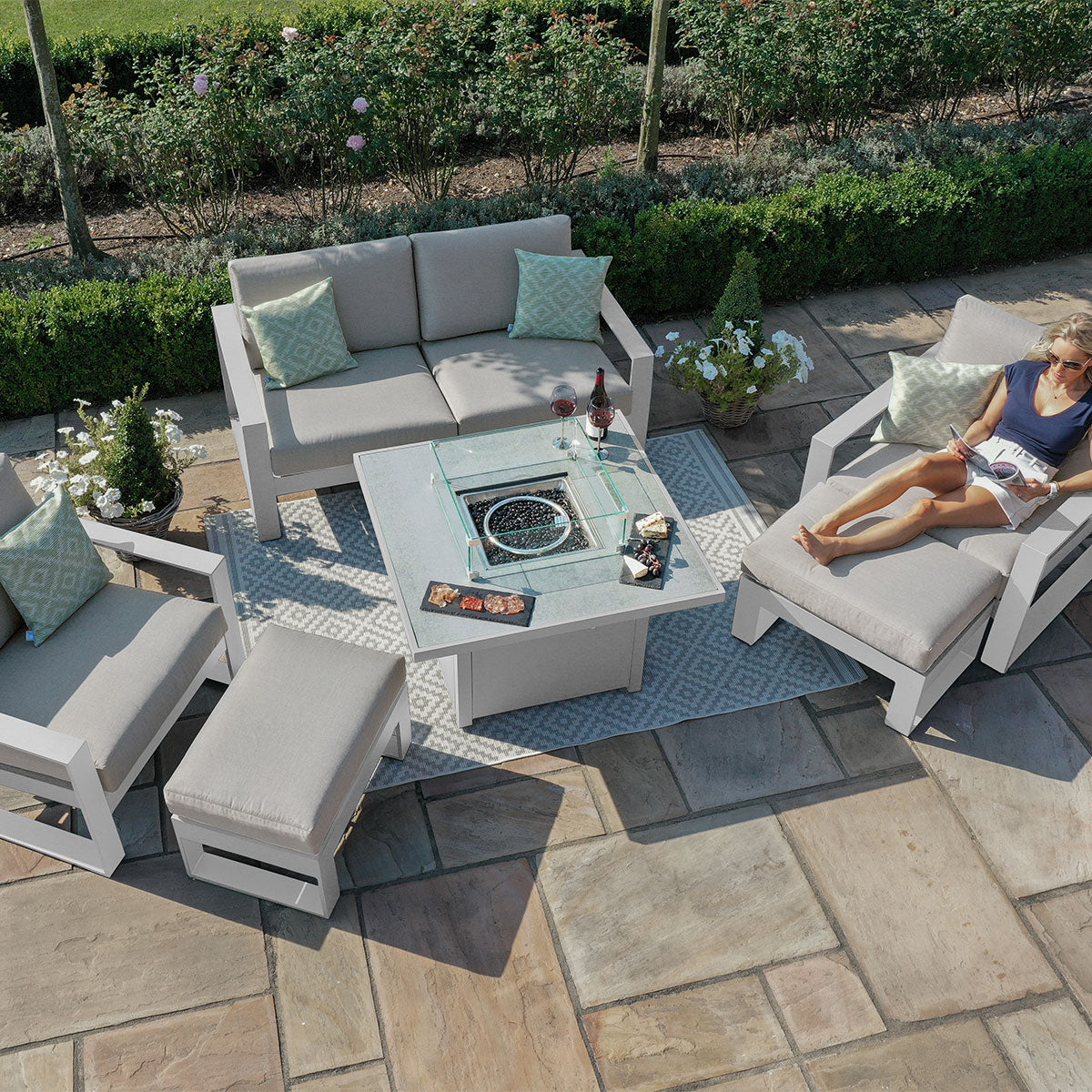 Maze - Amalfi 2 Seat Aluminium Sofa Set with Square Fire Pit Table - White