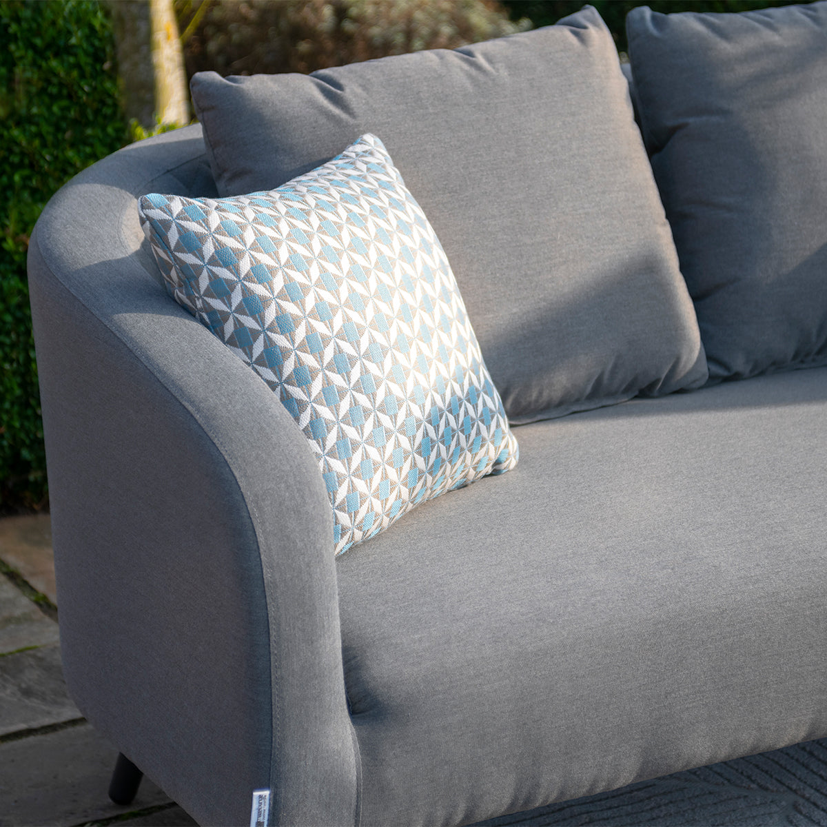 Maze - Outdoor Fabric Ambition 2 Seat Sofa Set - Flanelle