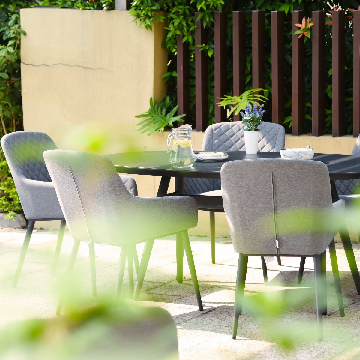 Maze - Outdoor Fabric Zest 6 Seat Oval Dining Set - Flanelle