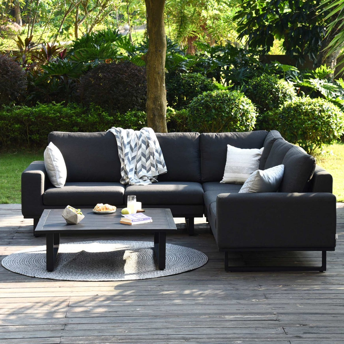 Maze - Outdoor Fabric Ethos Corner Group - Charcoal