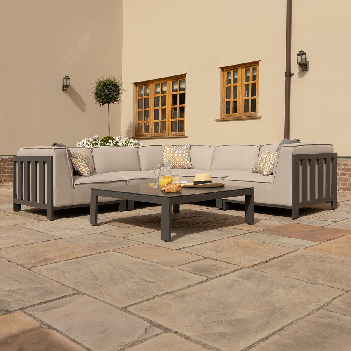 Maze - Outdoor Fabric Ibiza Small Corner Sofa Set With Square Coffee Table - Oatmeal