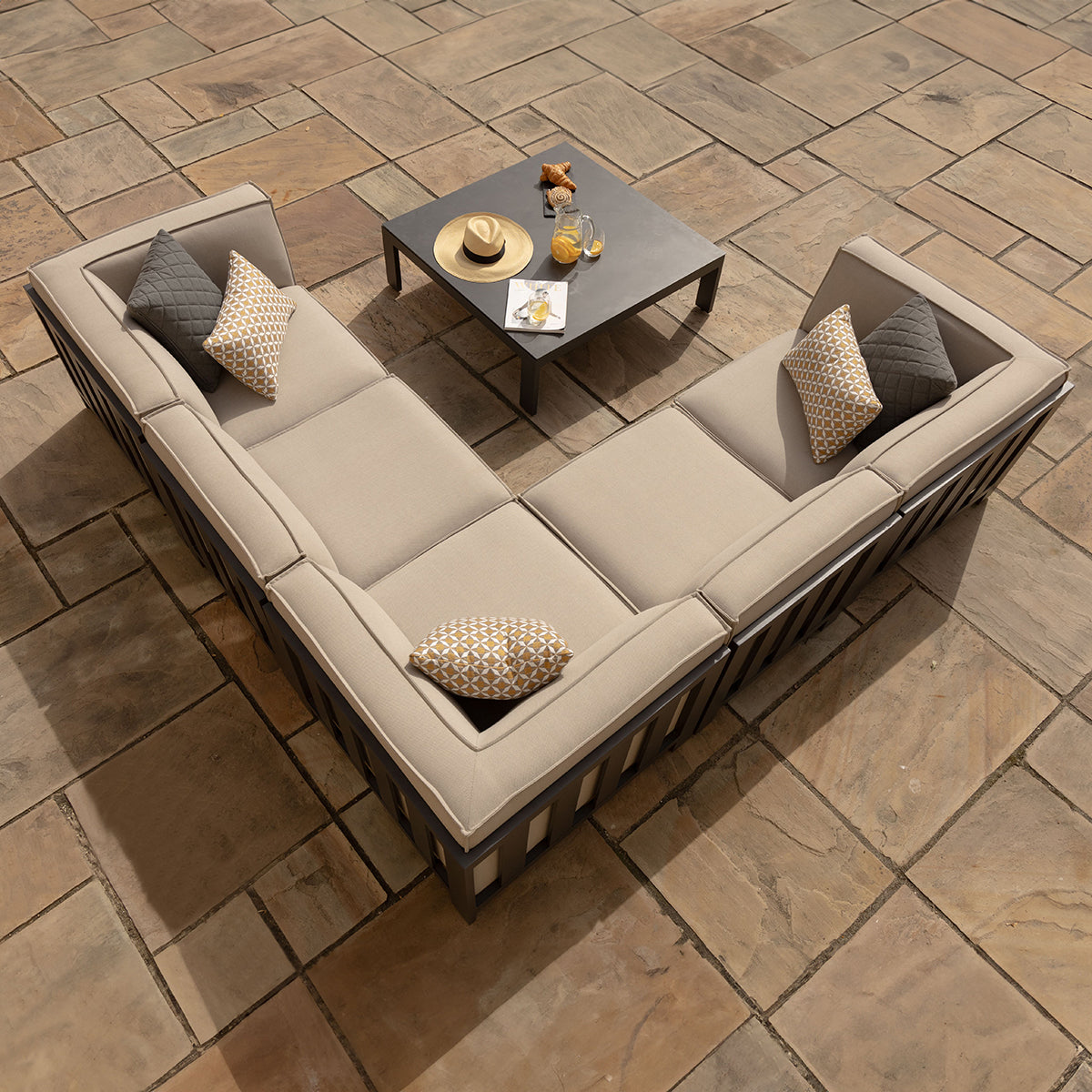 Maze - Outdoor Fabric Ibiza Small Corner Sofa Set With Square Coffee Table - Oatmeal