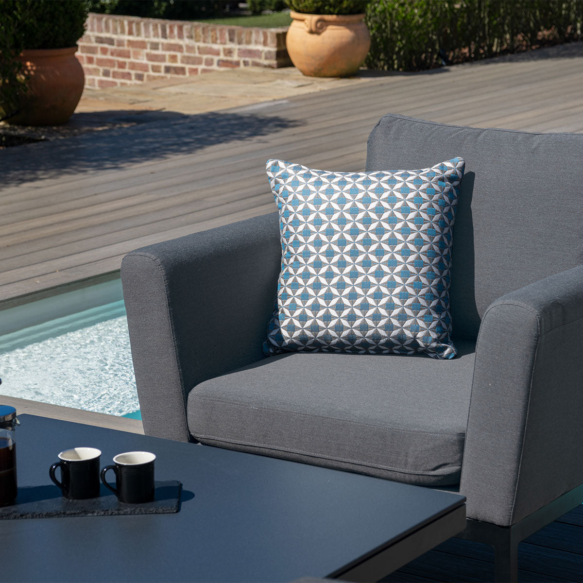 Maze - Outdoor Fabric Pulse 3 Seat Sofa Set with Rising Table - Flanelle