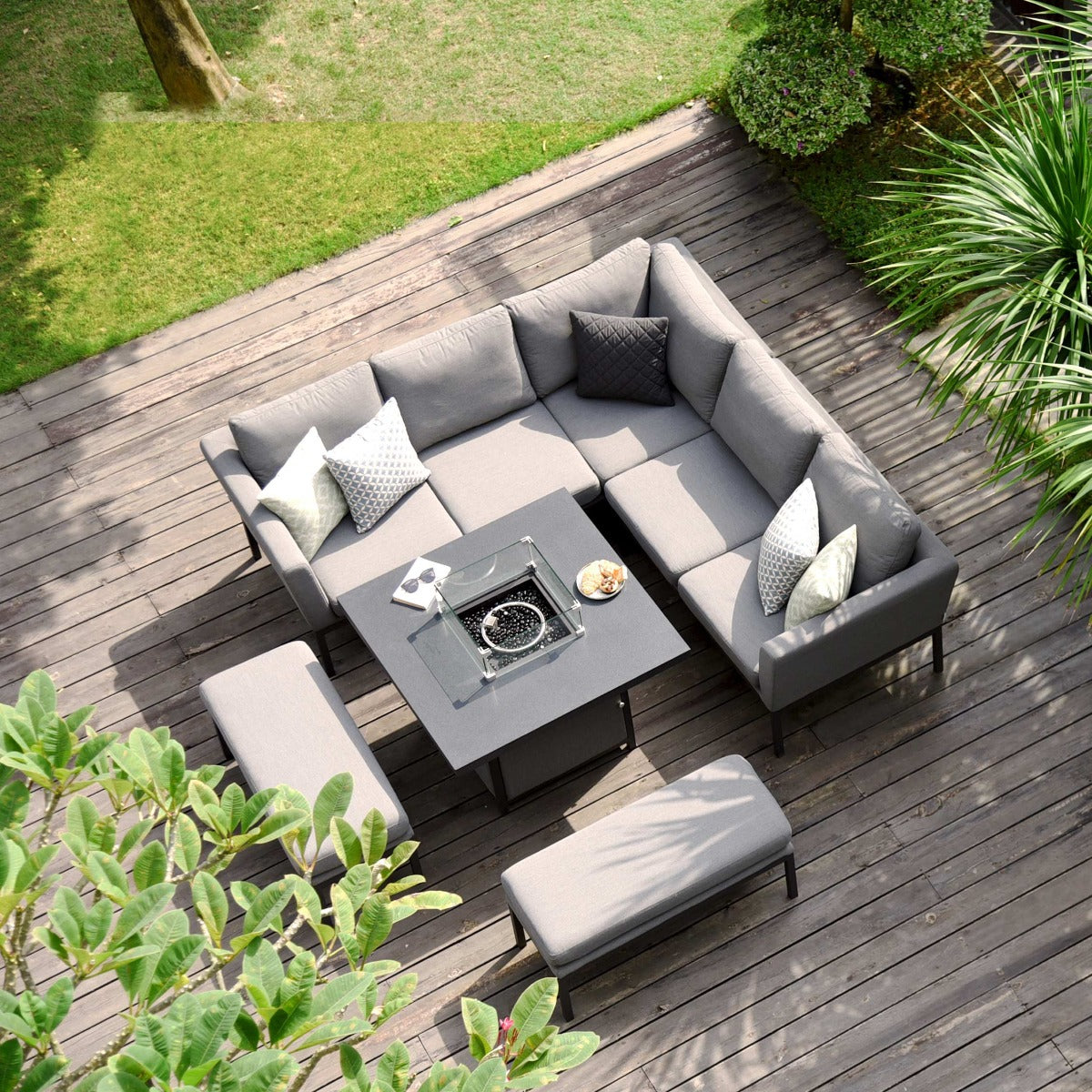 Maze - Outdoor Fabric Pulse Square Corner Dining Set with Fire Pit Table - Flanelle