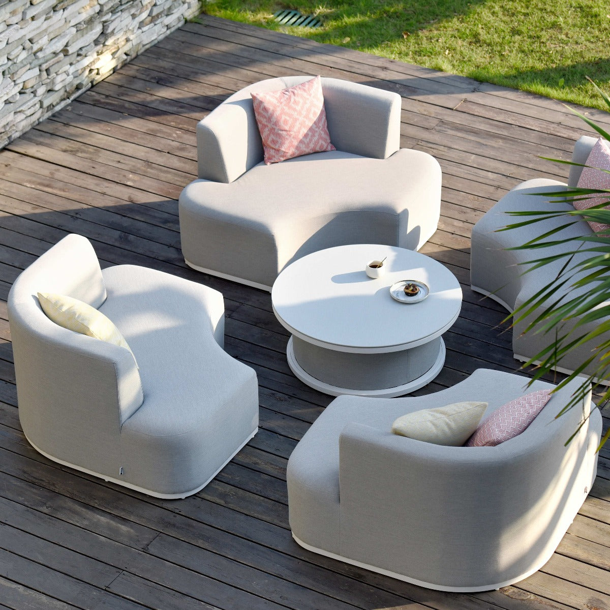 Maze - Outdoor Fabric Snug Lifestyle Suite with Rising Table - Lead Chine