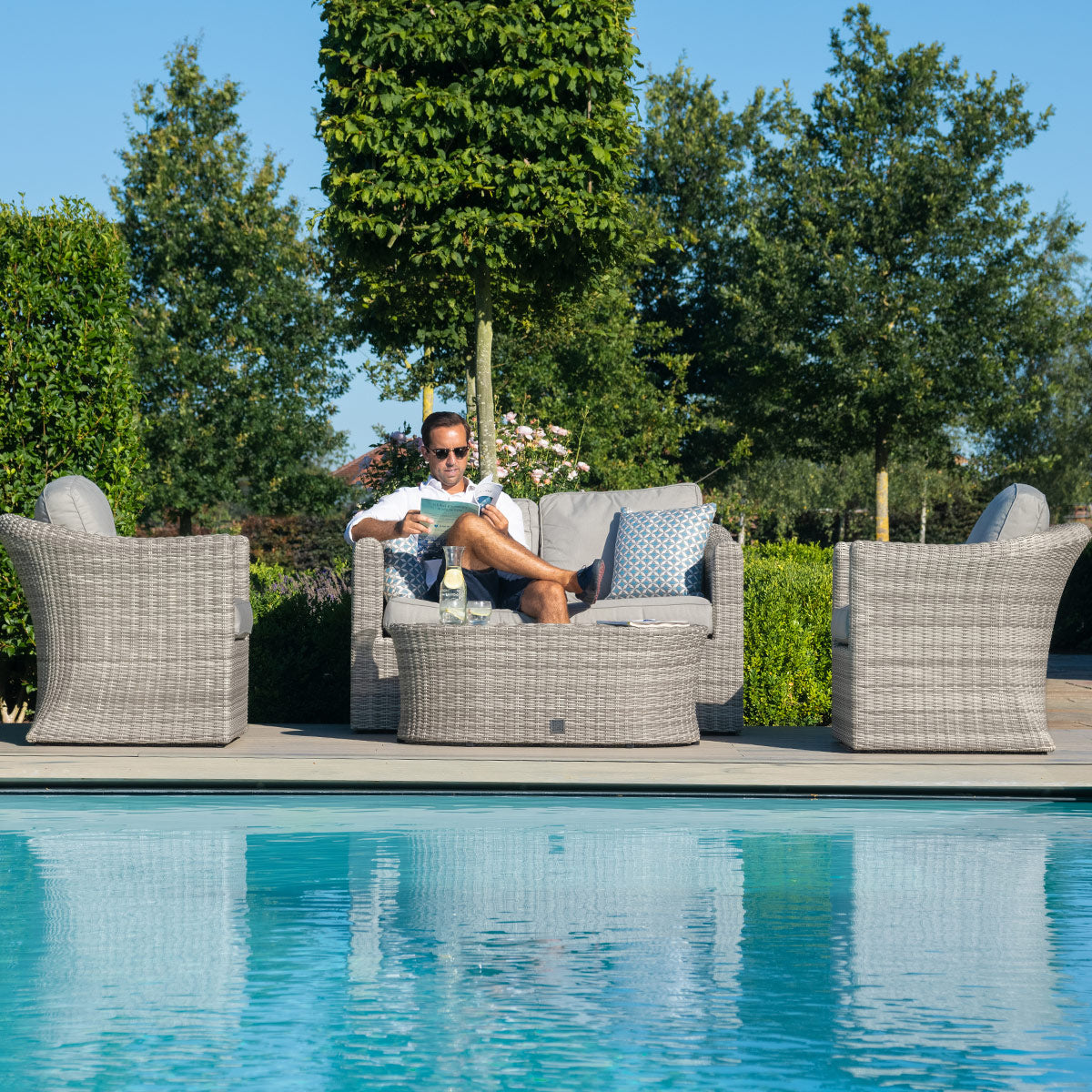 Maze - Oxford 2 Seat Rattan Sofa Set